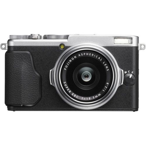 CAMARA FUJIFILM X70 PLATA