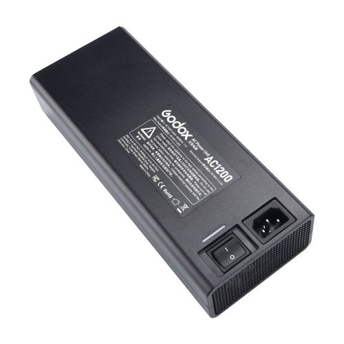 Adaptador de Corriente AC1200 Godox  para Batería AD1200Pro 
