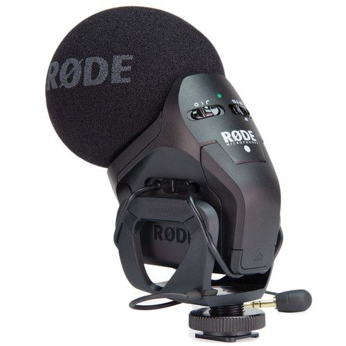 Micrófono RODE Stereo VideoMic Pro con Soporte de Suspensión Rycote Lyre