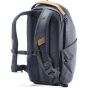 Mochila Peak Design Everyday con cremallera. Capacidad 15 Litros. Color Azul Media Noche. (BEDBZ-15-MN-2