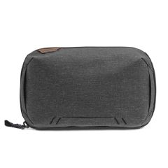 Estuche Peak Design Tech Versión 2.0 para Accesorios, Color carbón vegetal, 2L (BTP-CH-3)