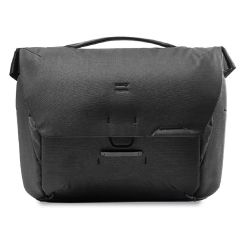 Mochila Peak Design Everyday Messenger 13L V2.0 Black (BEDM-13-BK-3)
