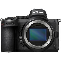 Cámara Nikon Z5 FX mirrorless cuerpo