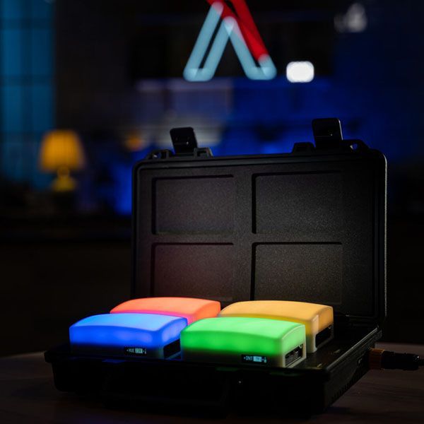 Kit de Viaje APUTURE MC 4-Light Mini Lámpara Luz Led MC RGBWW