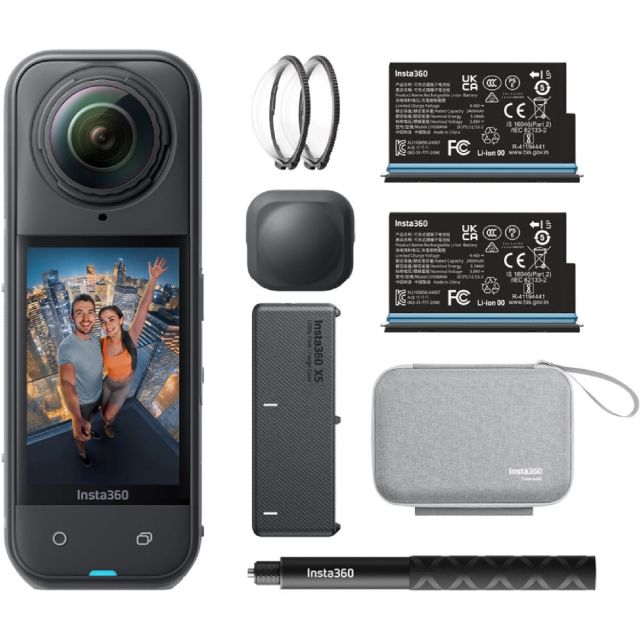 Cámara de Acción Insta360 X5 Essentials Bundle