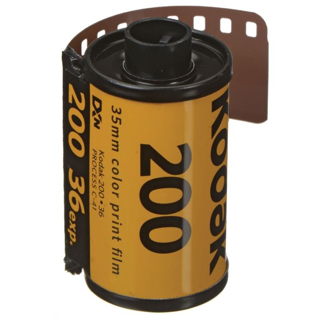 Pelicula Kodak Gold 200 135-36