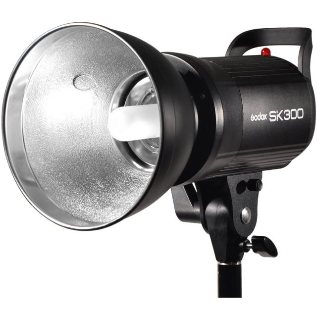 Flash de estudio  Triopo de 300W  TR-A1-300