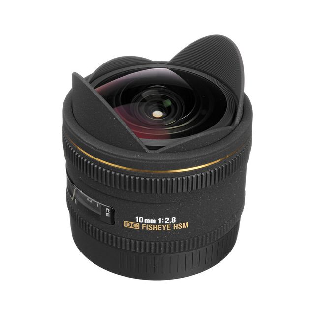 Lente Sigma 10mm F/2.8 EX DC HSM FISHEYE P/Nikon