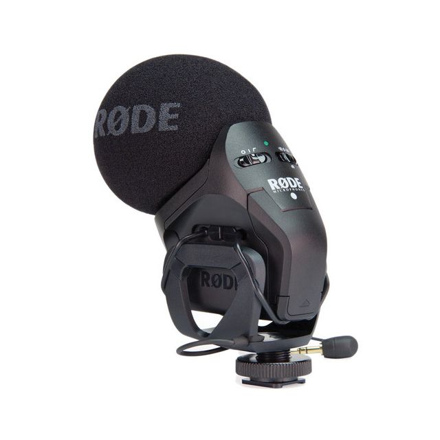 Micrófono RODE Stereo VideoMic Pro con Soporte de Suspensión Rycote Lyre