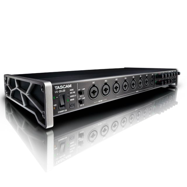 Interfaz de audio USB / MIDI / Matrix Mixer digital con DSP 20 Entradas X 20 Salidas
